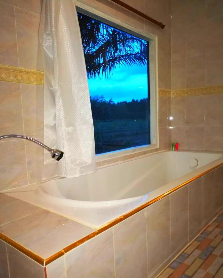 View Dao Jantra Hotell Chachoengsao Eksteriør bilde