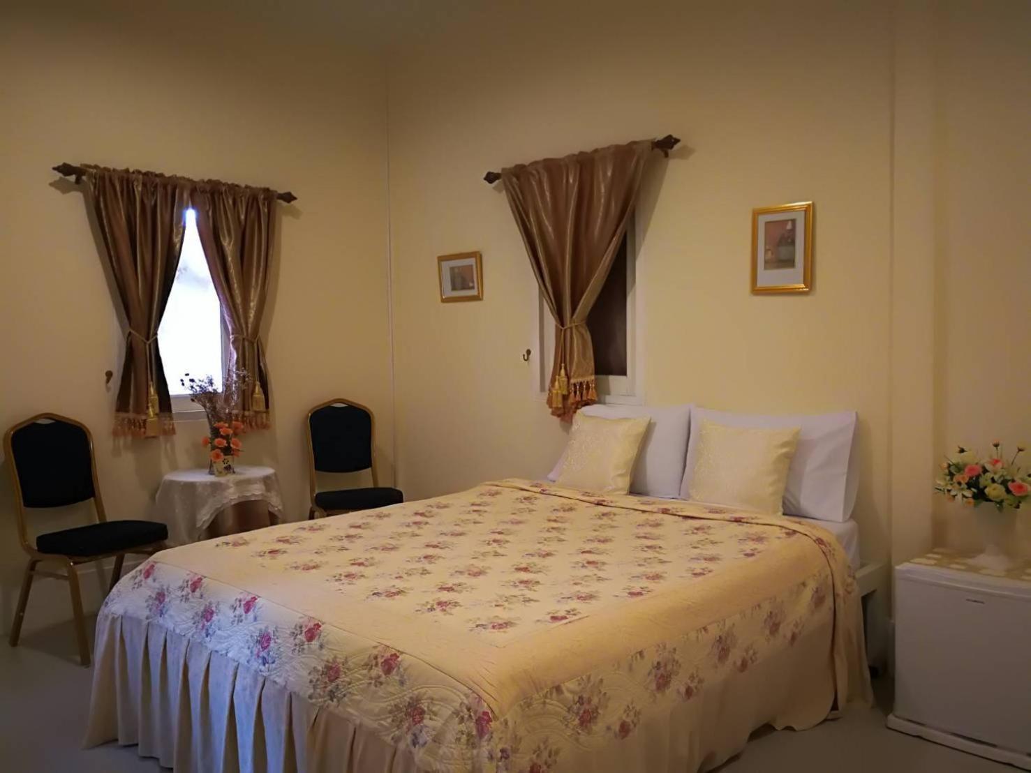 View Dao Jantra Hotell Chachoengsao Rom bilde